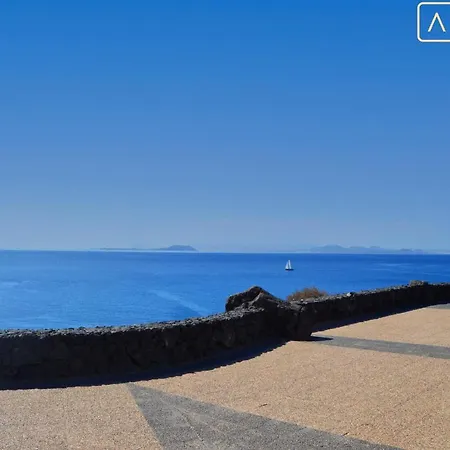 Casa Maresia Moreras Con Vista Mar En Primera Linea Y Piscina Compartida Apartmán Playa Blanca (Lanzarote)