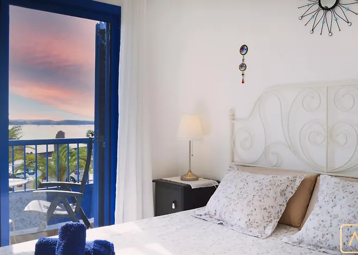 Casa Maresía Moreras Con Vista Mar En Primera Linea Y Piscina Compartida * Playa Blanca (Lanzarote)